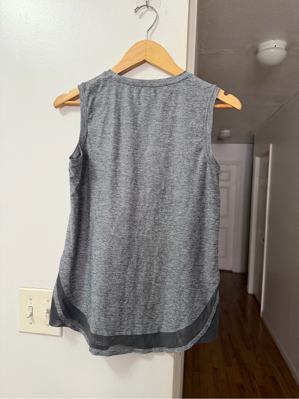 Athleta Heathered Gray Sleeveless Active Tank
